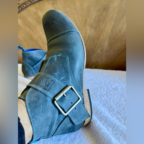 COPY - John Fluevog leather buckle boots men Size 7 - Picture 3 of 16